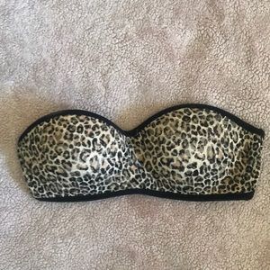 SZ M VS PINK strapless leopard bra